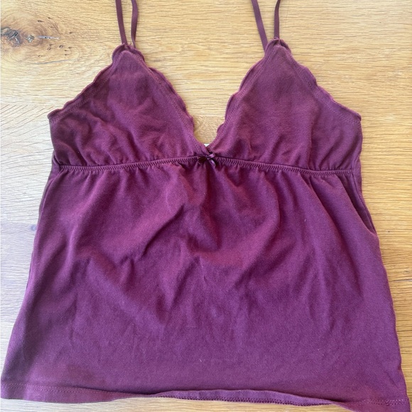 Brandy Melville Lot 12 items sweatpants, shorts, tanks, tees,long sleeves - Picture 16 of 16